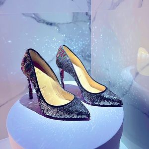 Christian Louboutin BRAND NEW! Women’s 6.5 Silver Sparkling Red Bottom Stiletto